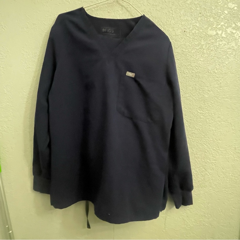 Fig Tod Sz medium bottom is size large used please look at pictures